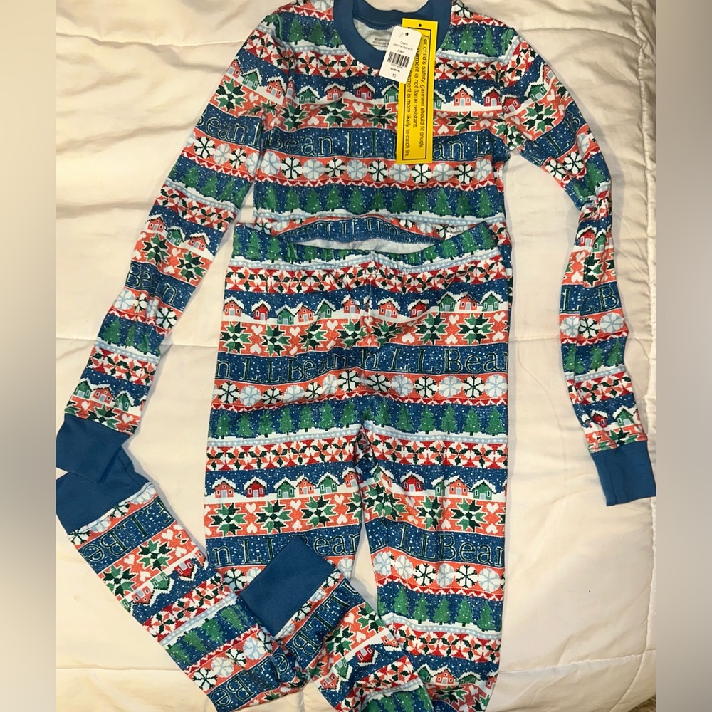 CHRISTMAS/ HOLIDAY Pajamas LL Bean- NWT Kids’ size 10